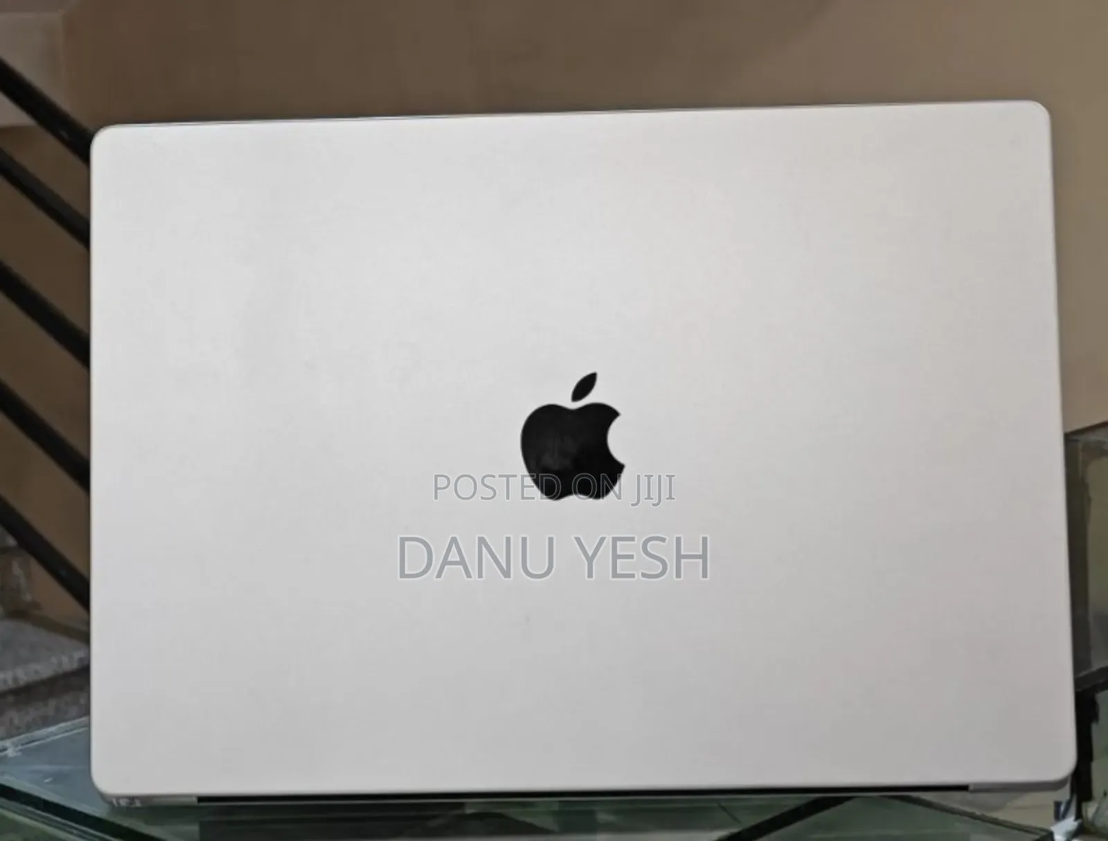 New Laptop Apple MacBook Pro 16GB Apple M1 Pro SSD 1T