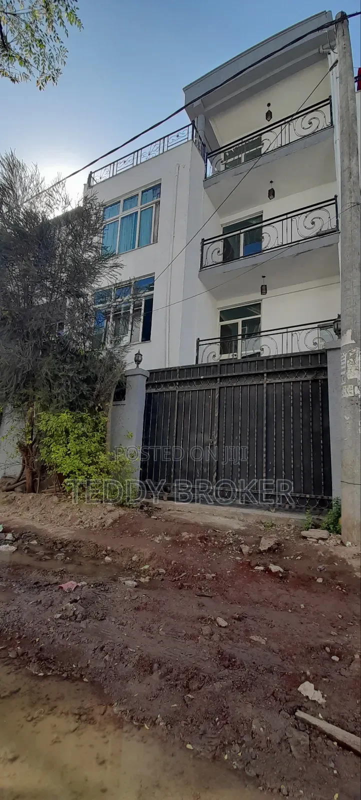 6bdrm House in Haile Garment, Nifas Silk-Lafto for sale