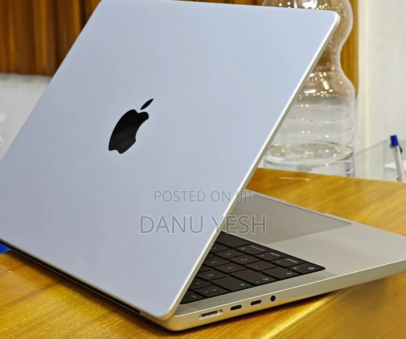 New Laptop Apple MacBook Pro 16GB Apple M1 Pro SSD 1T