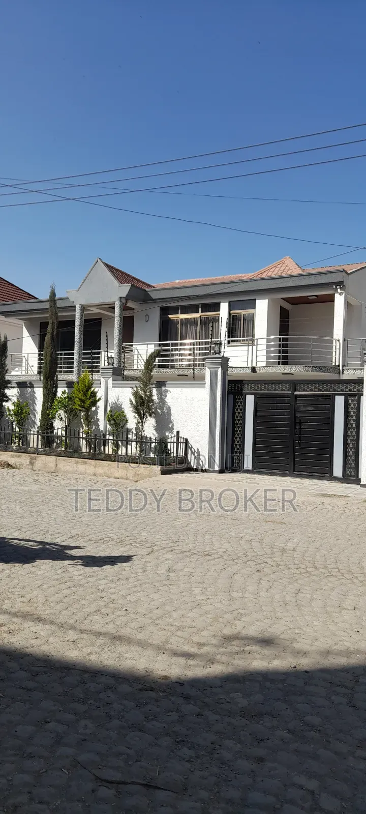 10bdrm House in Haile Garment, Nifas Silk-Lafto for sale