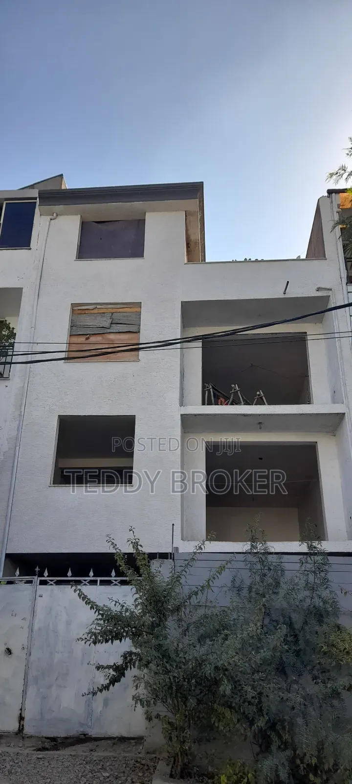 6bdrm House in Haile Garment, Nifas Silk-Lafto for sale