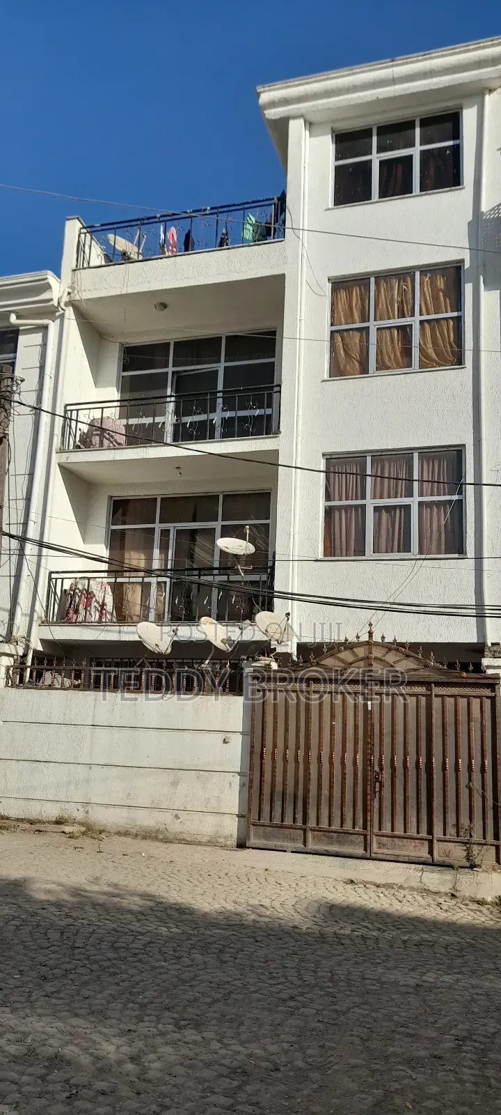 8bdrm House in Haile Garment, Nifas Silk-Lafto for sale