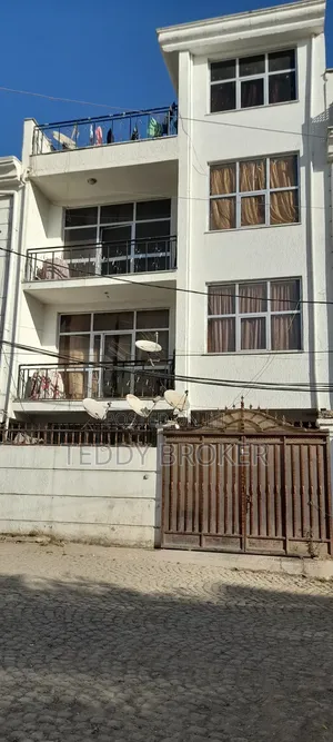 8bdrm House in Haile Garment, Nifas Silk-Lafto for sale