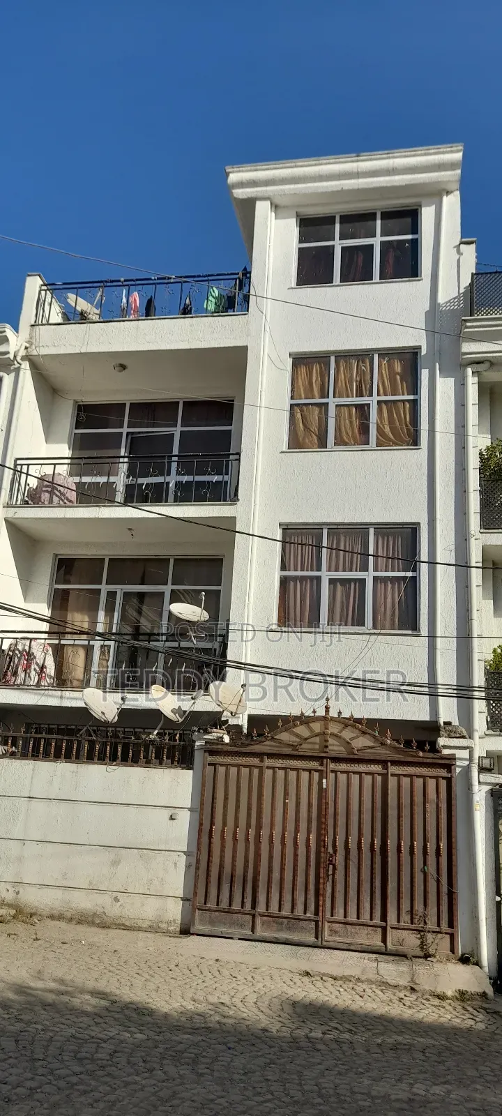 8bdrm House in Haile Garment, Nifas Silk-Lafto for sale