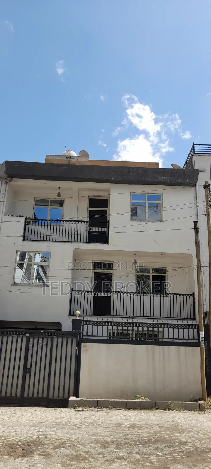 6bdrm House in Haile Garment, Nifas Silk-Lafto for sale