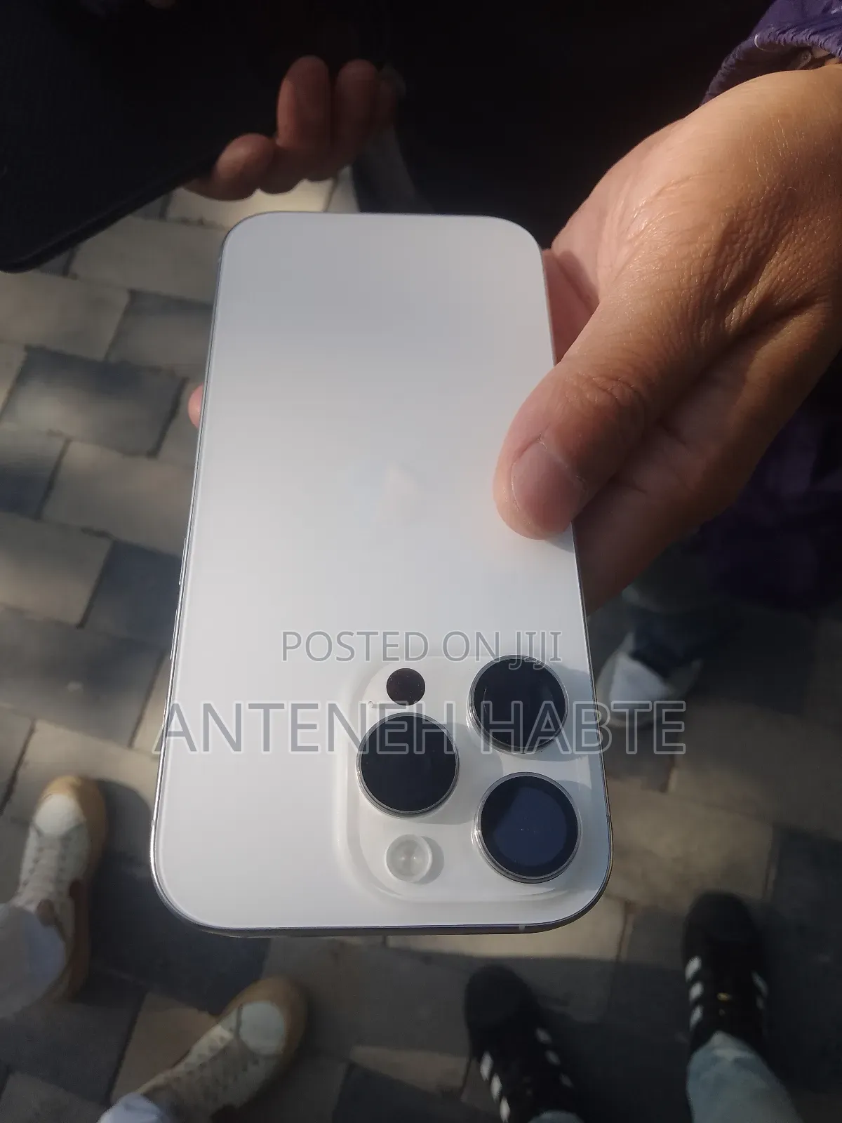 New Apple iPhone 16 Pro 256 GB White