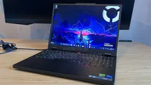 New Laptop Lenovo Legion 5 32GB AMD Ryzen 7 SSD 2T