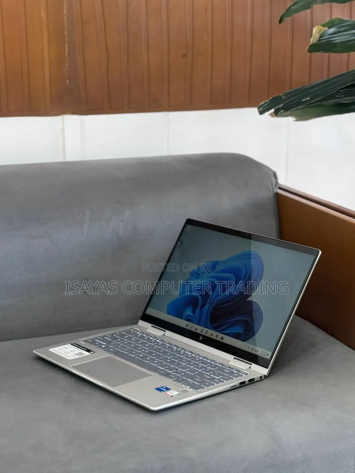New Laptop HP Envy X360 16GB Intel Core I5 SSD 512GB