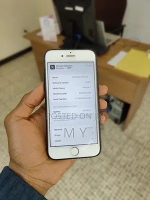 Apple iPhone 7 32 GB Silver