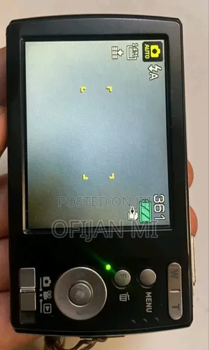 Digital Camera Casio 14.1 Mp