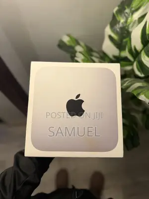 New Desktop Computer Apple Mac Mini M2 8GB Apple M2 SSD 256GB