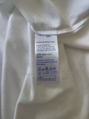 Tommy Hilfiger Medium Size T-Shirt