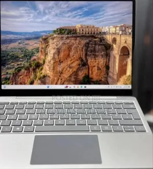 New Laptop Microsoft Surface Go 8GB Intel Core i5 SSD 256GB