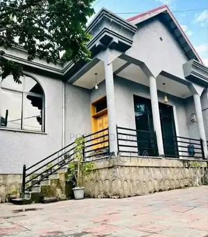 Furnished 3bdrm Villa in Gullele for sale