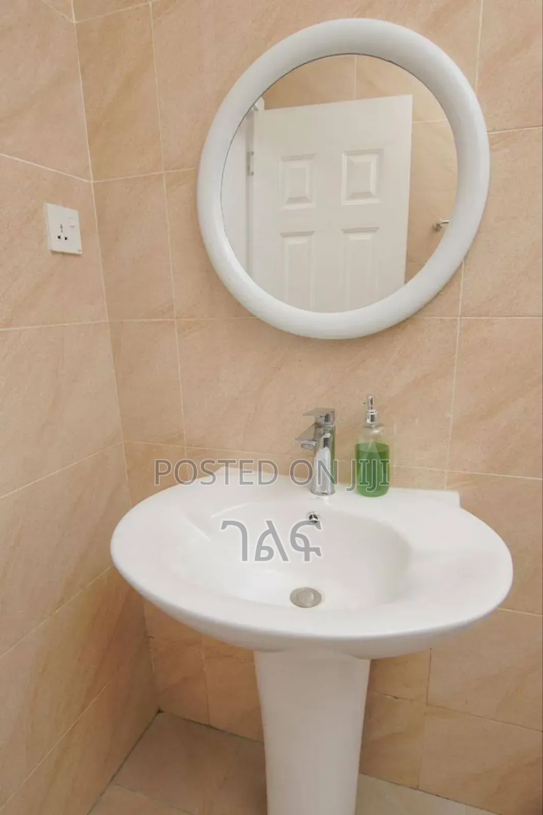 2bdrm Apartment in ቦሌ : ደምበል -, Bole for sale