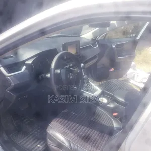 Toyota RAV4 Adventure 2021 Silver