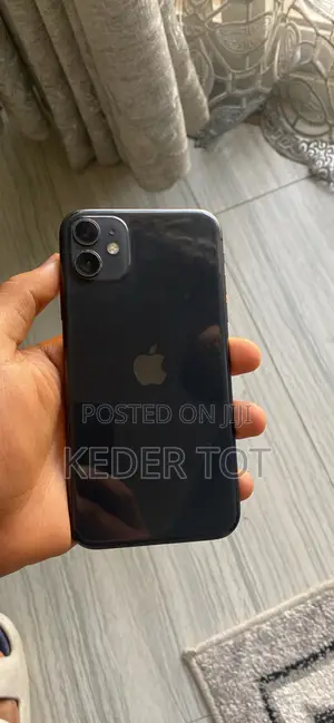 New Apple iPhone 11 128 GB Black
