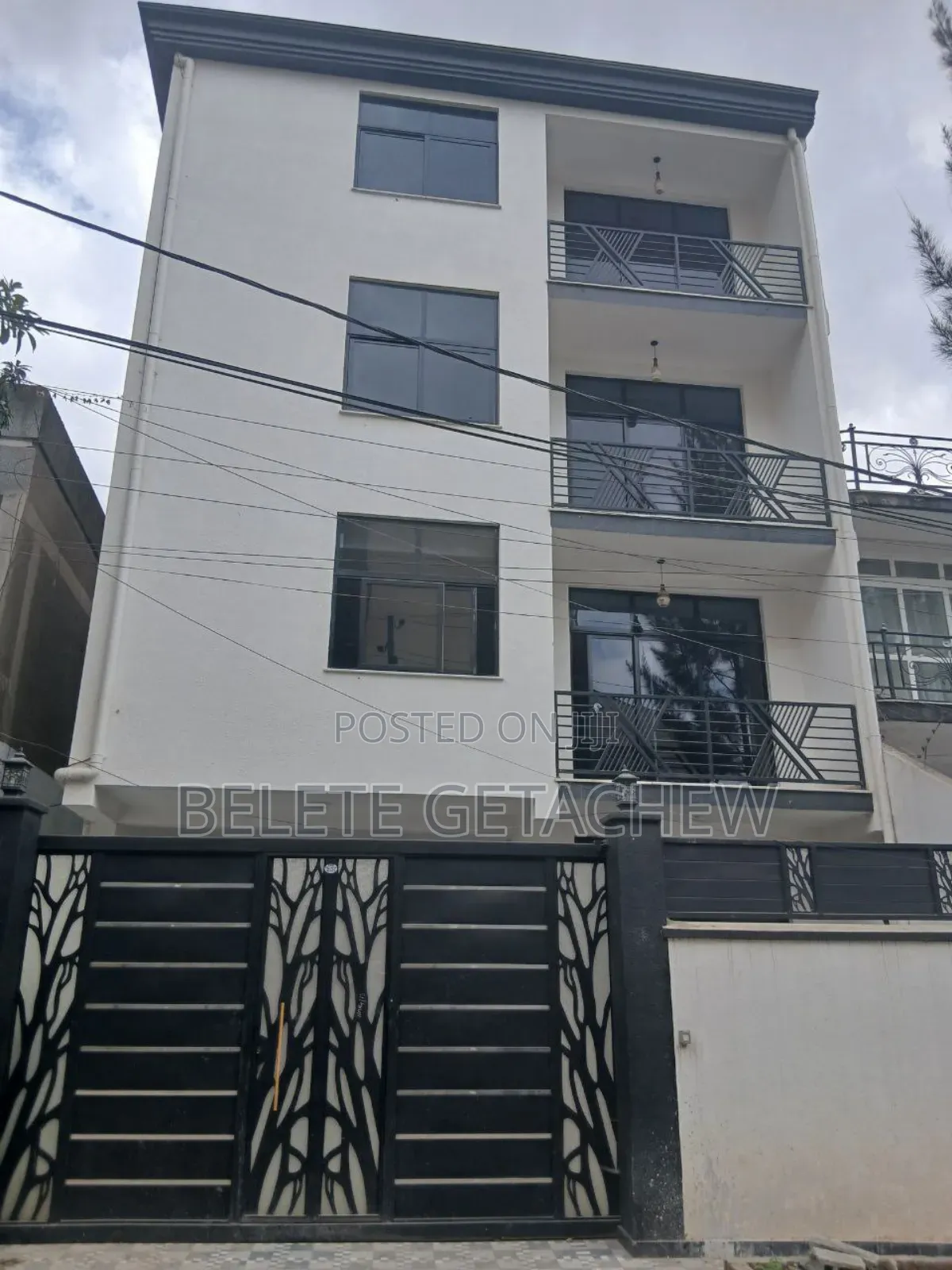 7bdrm House in Semit, G+3 Luxury, Bole for sale