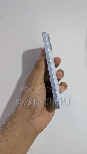 New Apple iPhone 15 128 GB Blue