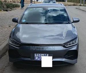 New BYD E2 43 kWh 94 hp FWD 2025 Gray