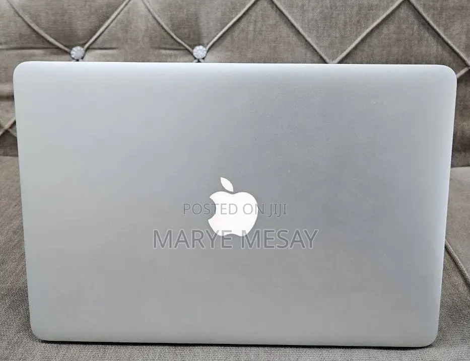 New Laptop Apple MacBook Air 2015 8GB Intel Core I5 SSD 128GB