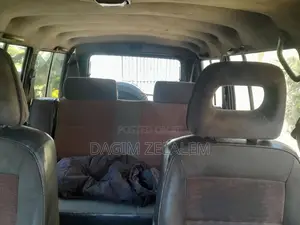 Mitsubishi Pajero 1989 Silver