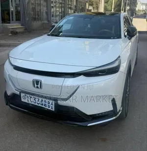 Honda e:NS1 2022 White
