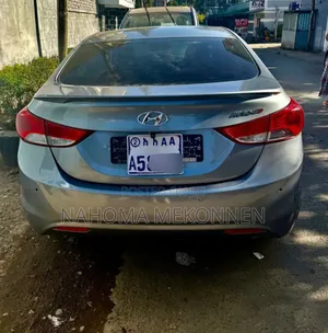 Hyundai Avante 2012 Gray