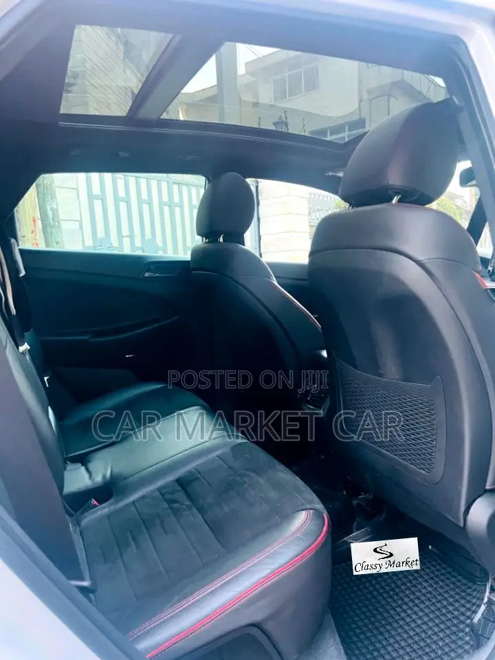 Hyundai Tucson Sport AWD 2020 White