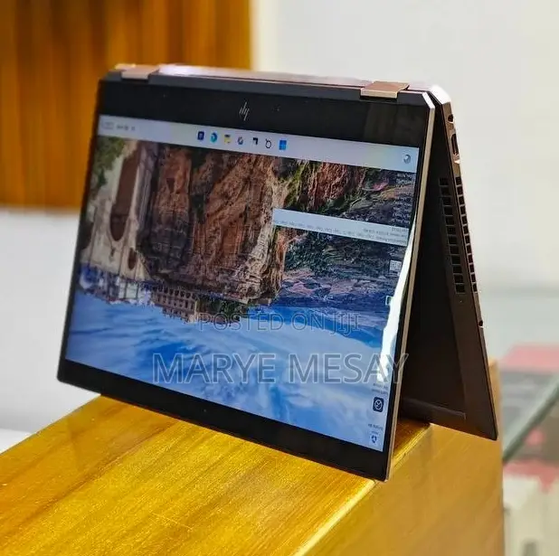 New Laptop HP Spectre 16GB Intel Core I7 SSD 512GB