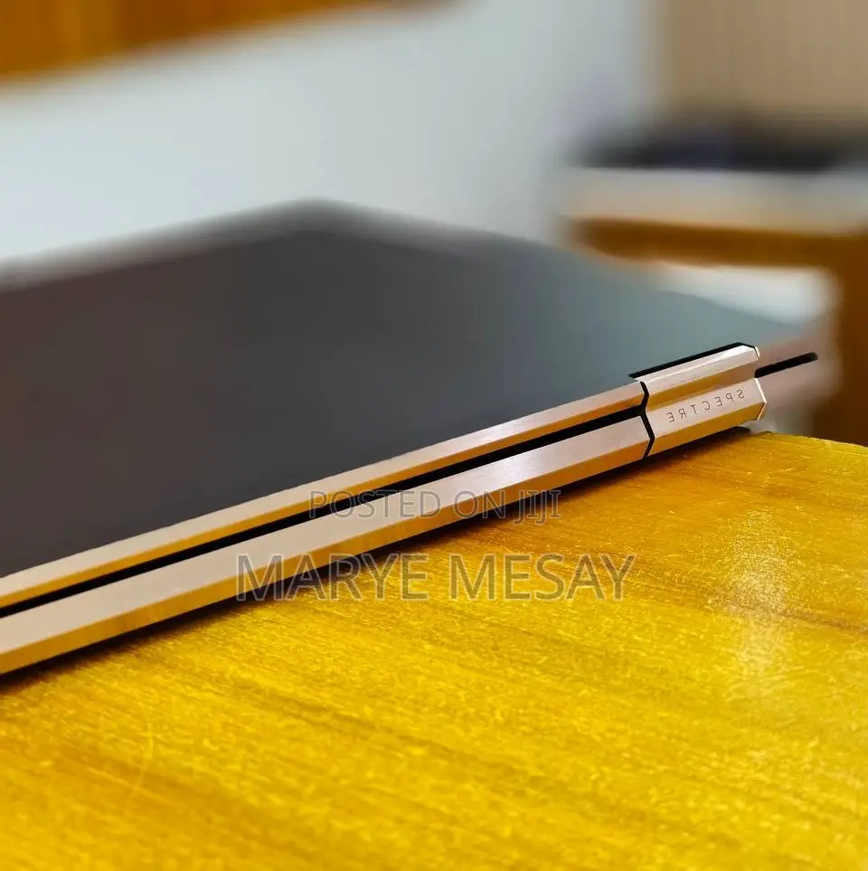 New Laptop HP Spectre 16GB Intel Core I7 SSD 512GB