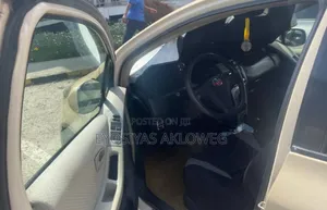 Toyota Yaris 2006 White