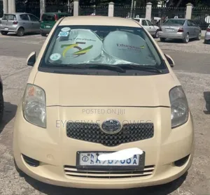 Toyota Yaris 2006 White