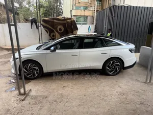 Volkswagen ID.7 2025 Ivory