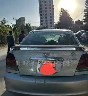 Toyota Platz 2004 Silver