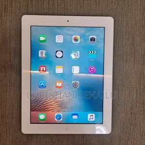 New Apple iPad 2 Wi-Fi + 3G 64 GB Silver