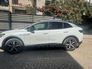 Volkswagen ID.4 2022 White