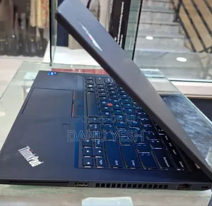 New Laptop Lenovo Thinkpad P14s 16GB Intel Core I5 SSD 512GB