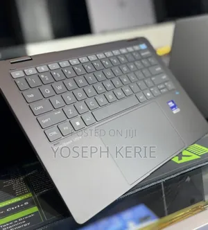 New Laptop HP OmniBook Ultra Flip 14" 32GB Intel Core Ultra 9 SSD 2T