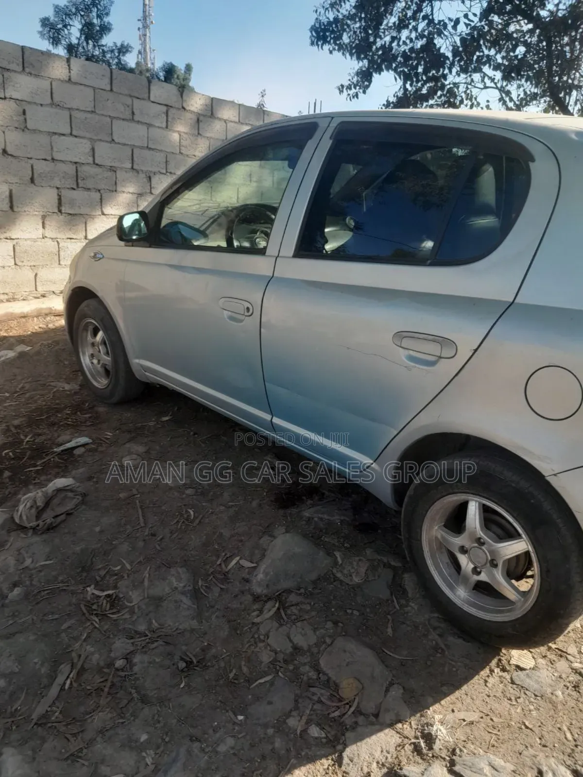 Toyota Vitz 2004 Blue