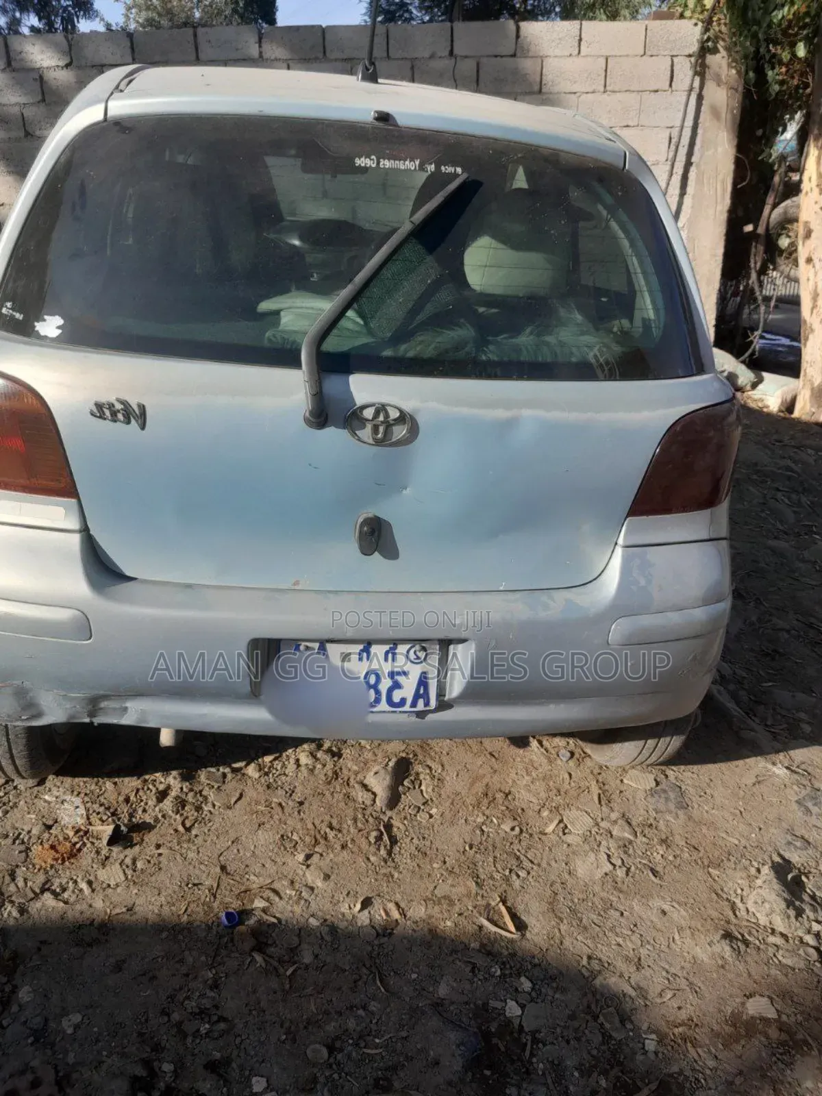 Toyota Vitz 2004 Blue