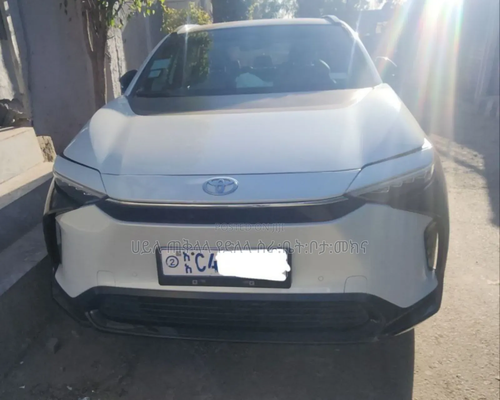 Toyota bZ4X 2023 Off white