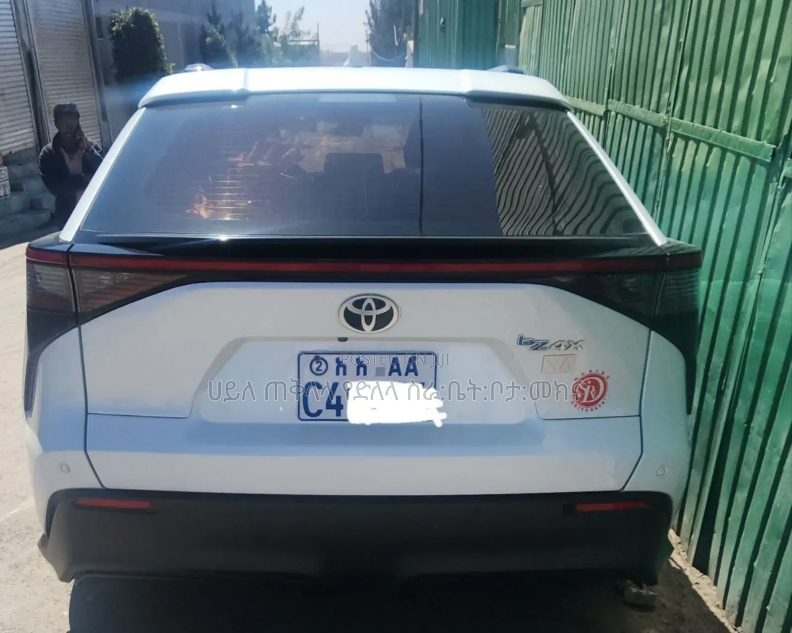 Toyota bZ4X 2023 Off white