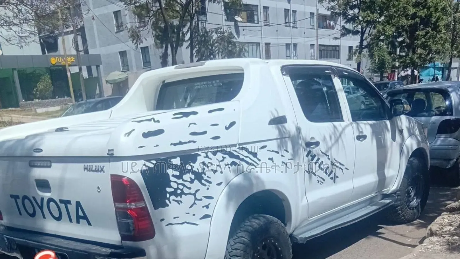 Toyota Hilux 2015 Ivory