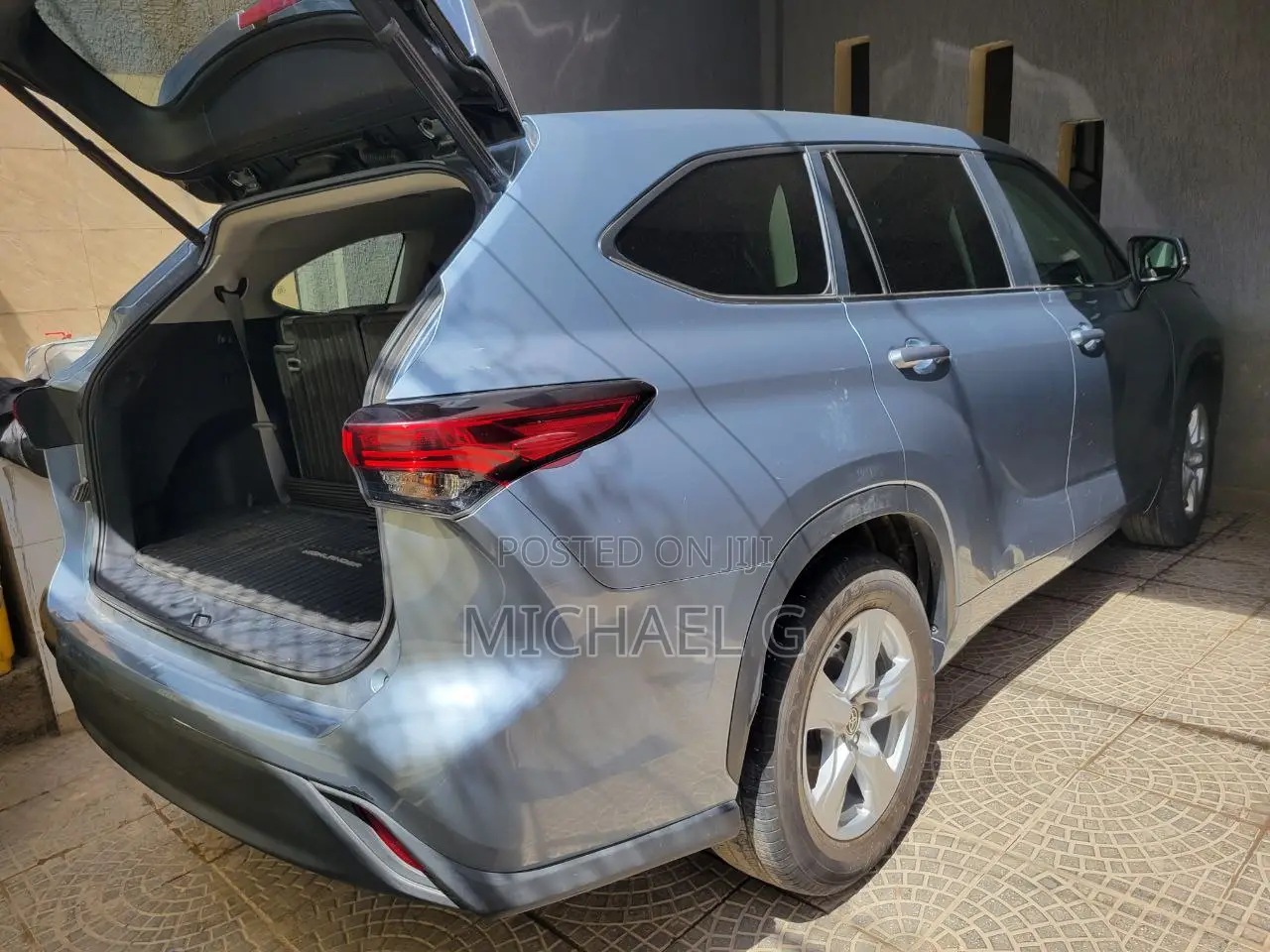 Toyota Highlander L AWD 2023 Blue