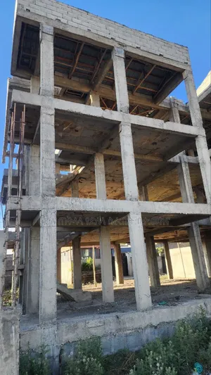 6bdrm Townhouse/Terrace In Legetafo Area, Oromia-finfinne For Sale