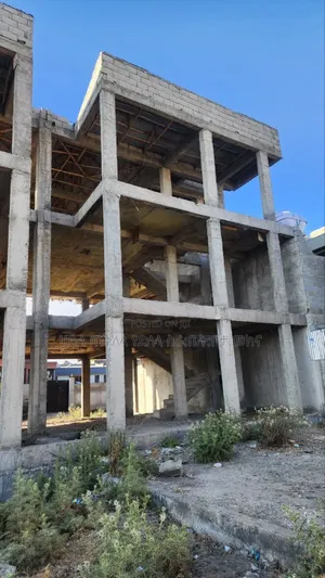 6bdrm Townhouse/Terrace In Legetafo Area, Oromia-finfinne For Sale