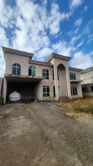 Furnished 6bdrm Townhouse/Terrace for sale