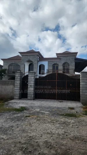 Furnished 6bdrm Townhouse/Terrace for sale