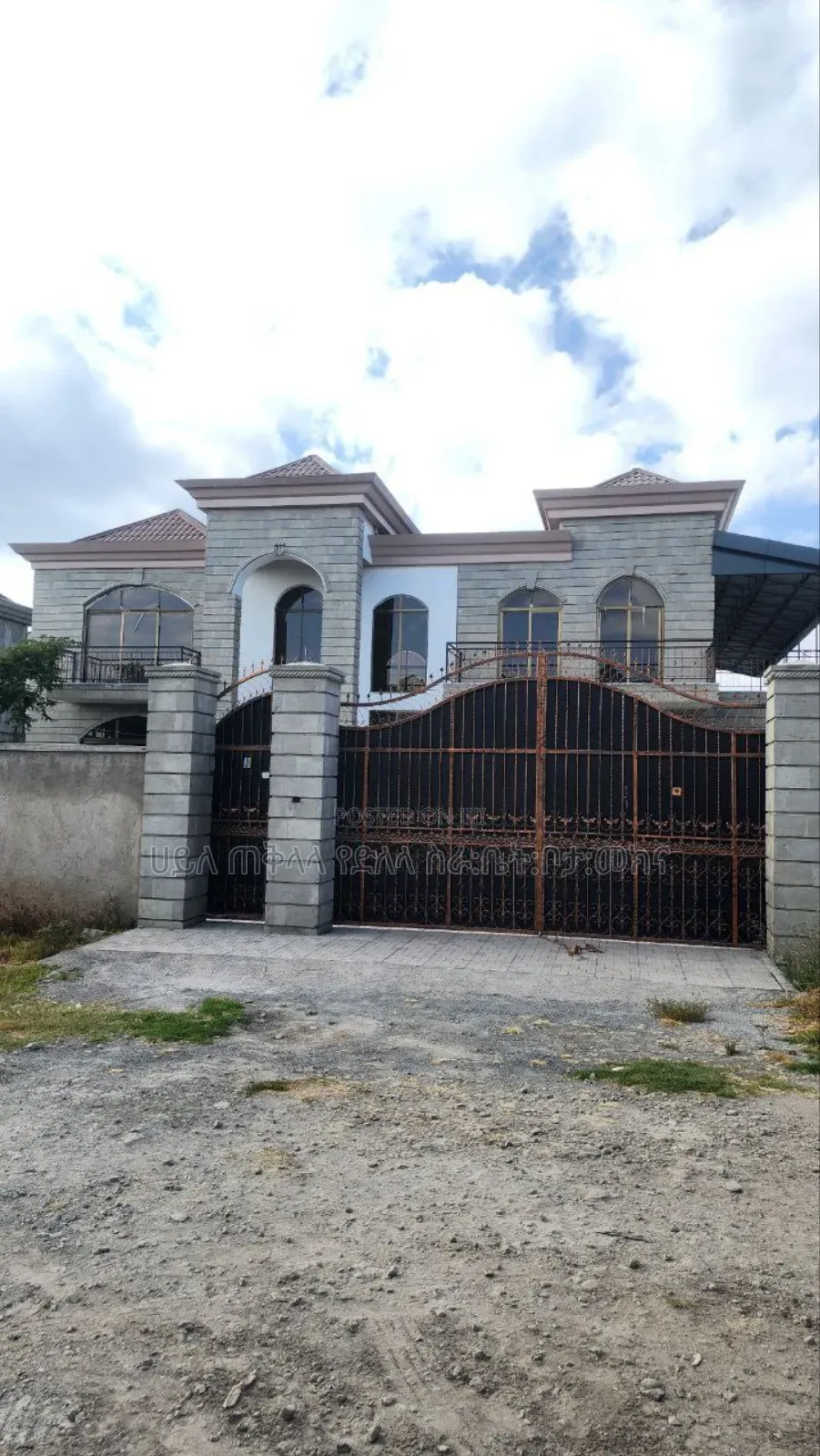 Furnished 6bdrm Townhouse/Terrace for sale